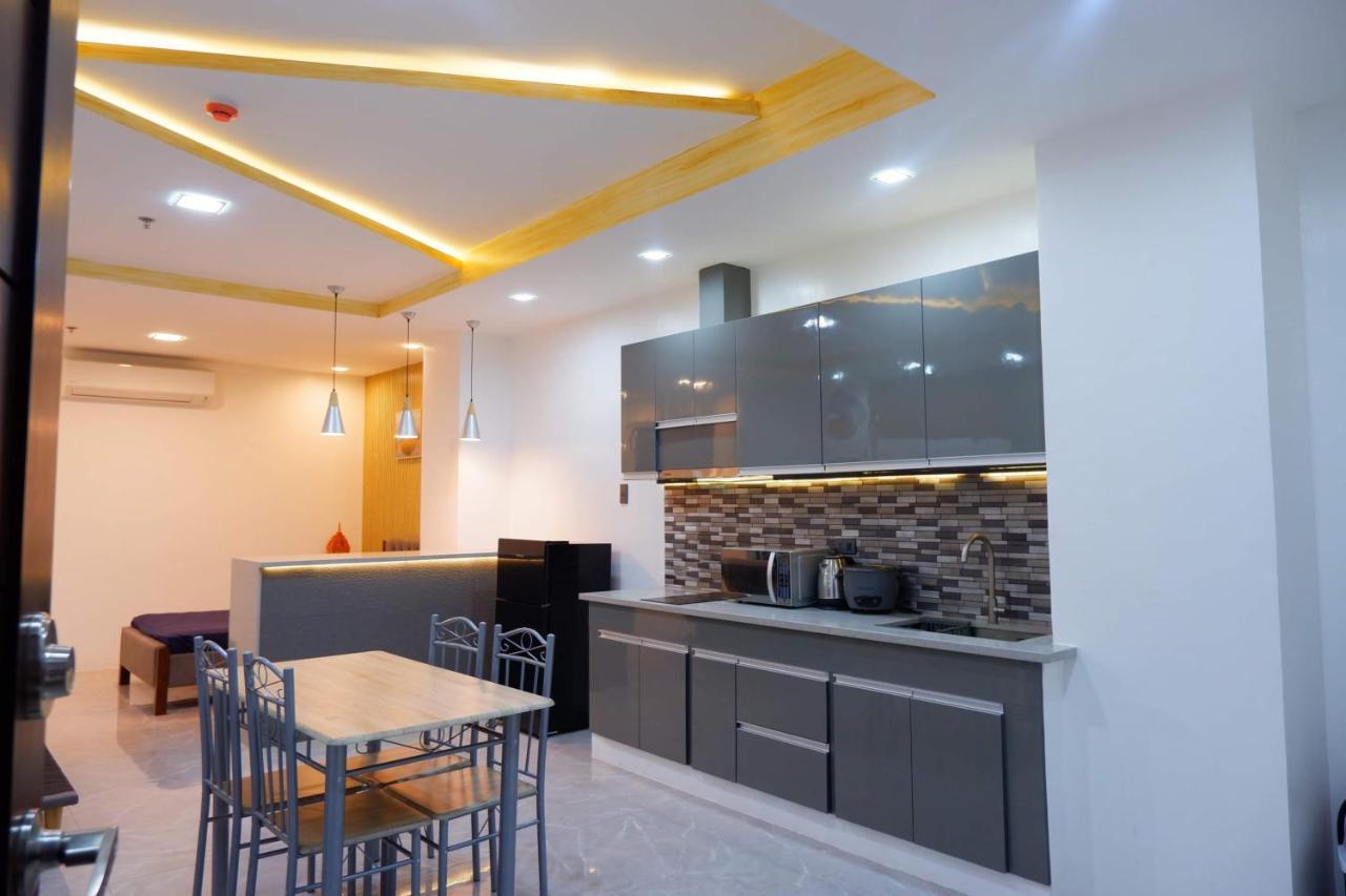 Cozy Entire Condo Unit With Pool Access Angeles Exterior photo